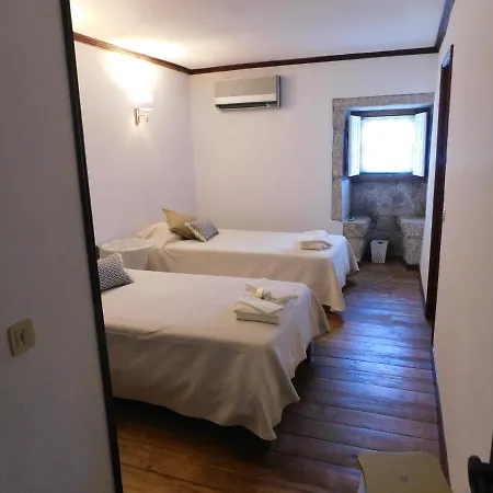 Bed and breakfast Historic Village Near Serra Da Estrela Vento Sortelha